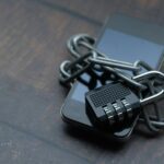 Foreigner privacy protection — smartphone padlock data security