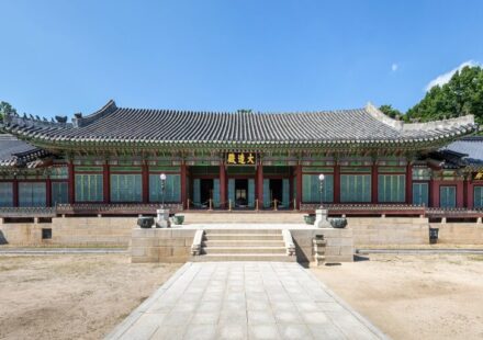Korea UNESCO travel destinations No.1 Changdeokgung Palace Daejojeon hall, Seoul (Photo: Basile Morin / Wikimedia Commons CC BY-SA 4.0)