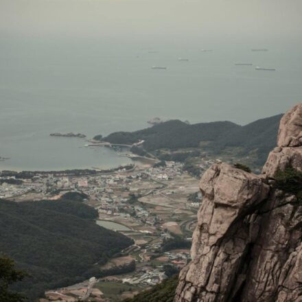 Namhae Sangju Songjeong Beach summer holiday course - emerald sea coastline view