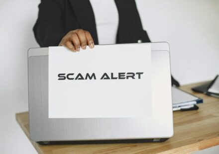 secondhand scam prevention: safe payment checklist (featured image)