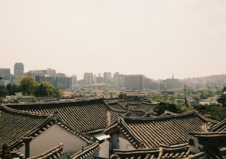 F-4 overseas Korean visa — Seoul skyline settlement view