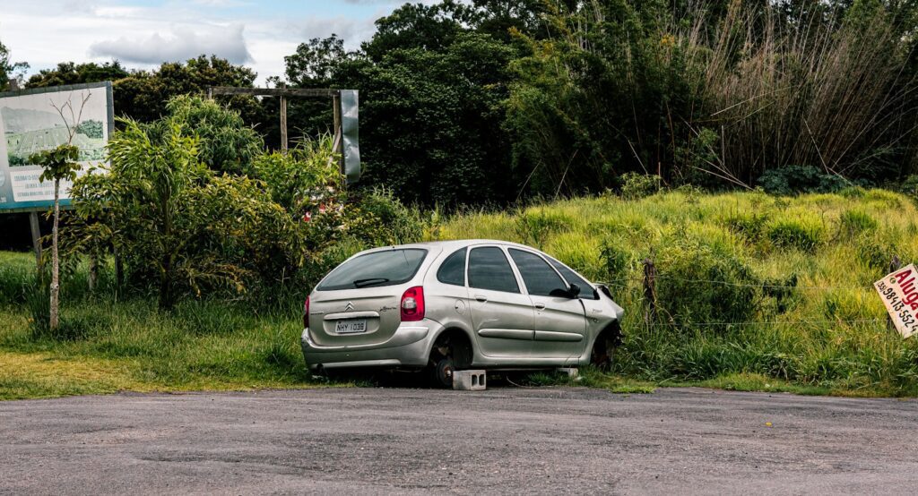 Foreigner car insurance Korea — minor accident scene
