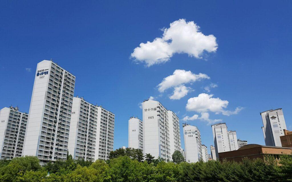Foreigner real estate contract: Korean apartment buildings overview