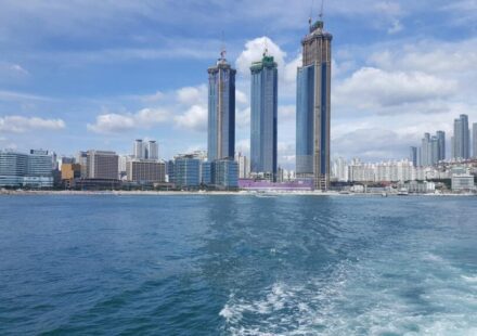 Haeundae Dongbaek Busan course — Dongbaek Island Nurimaru and Haeundae skyline guide