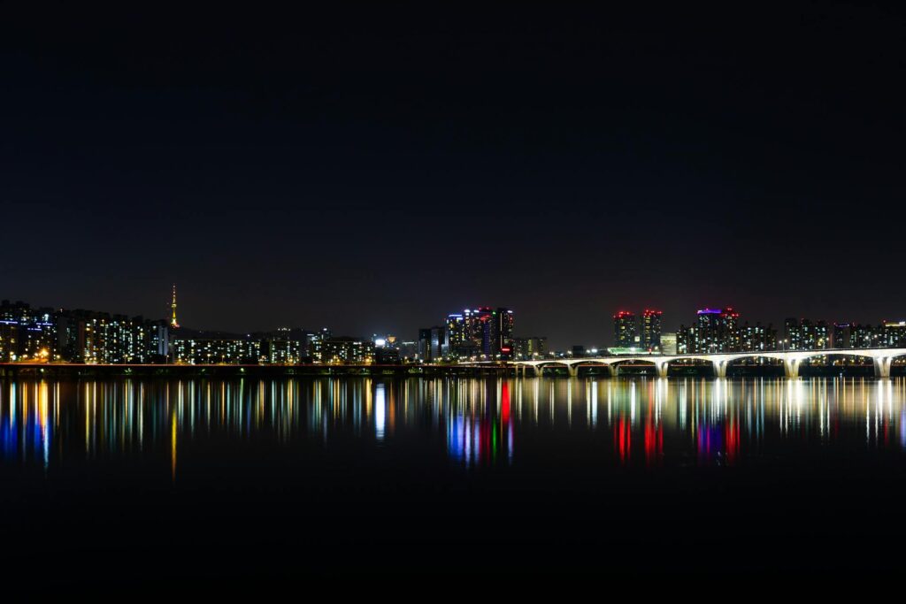 Han River Activities: 7 Must-Try Experiences (Cycling, Cruise, Kayak, Surfing)
