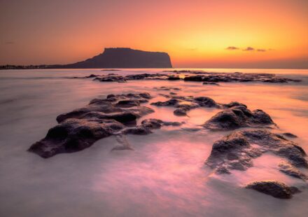 Jeju 3 nights 4 days itinerary — sunrise over Seongsan Ilchulbong on the east coast