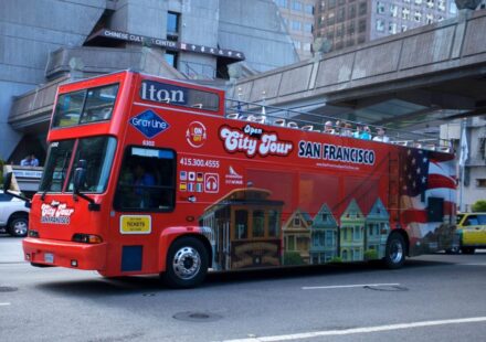 Korea city tour bus — Seoul Hop-on Hop-off sightseeing bus