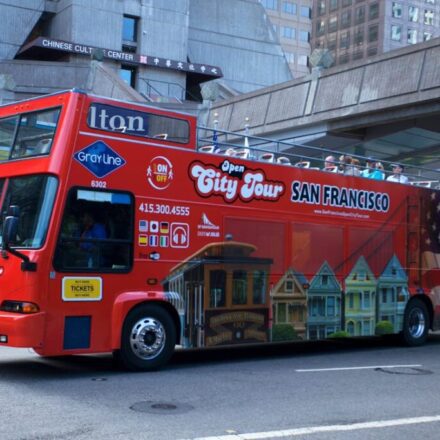 Korea city tour bus — Seoul Hop-on Hop-off sightseeing bus