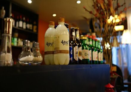 Makgeolli soju beginner guide - Korean traditional drinks
