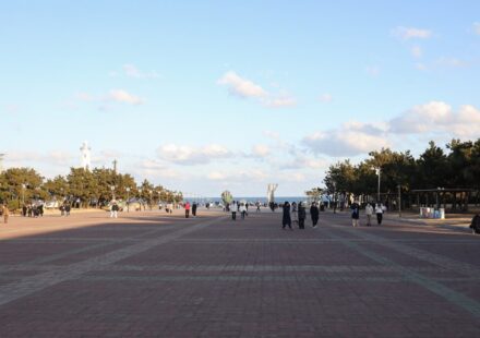 Pohang Homigot sunrise course Hands of Harmony at dawn