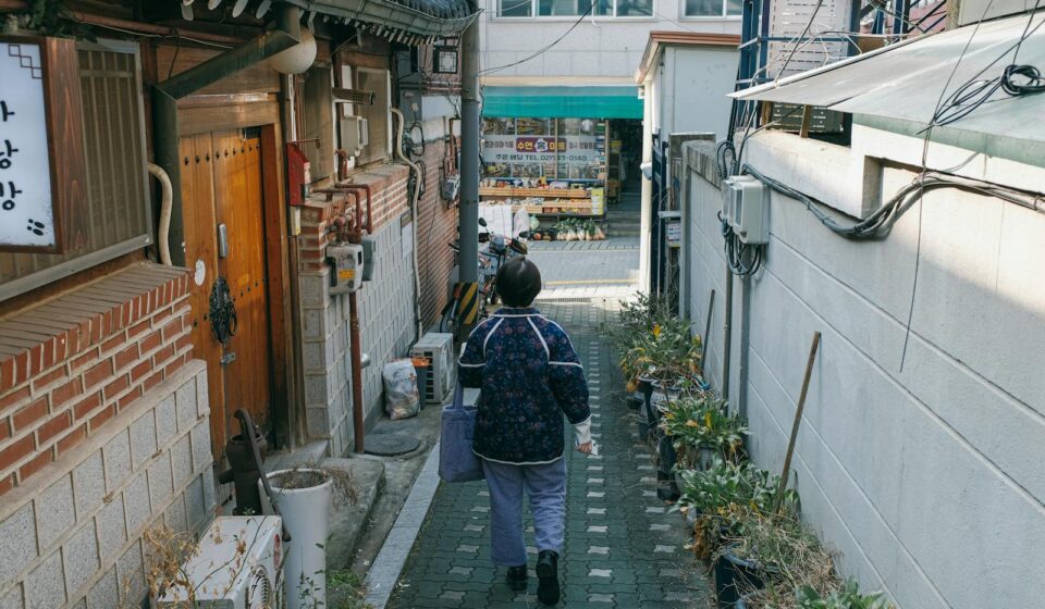 Seochon walking course — traditional alleys near Gyeongbokgung Station in Seoul