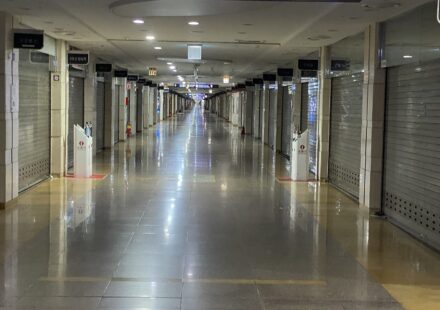 Seoul Underground Shopping — Gotomall bargain corridor