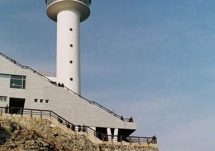 Taejongdae cliff coast walk — Yeongdo lighthouse and sea