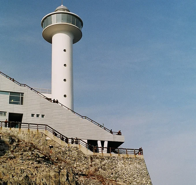 Taejongdae cliff coast walk — Yeongdo lighthouse and sea